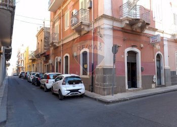 Edificio all\'aperto - Locale Commerciale Via Guglielmo Marconi
 
23, Carlentini - foto 16