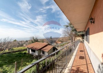 Balcone - Villa a Schiera VIA MASSERIA LOCO GRANDE
 
snc, Ragalna - foto 14
