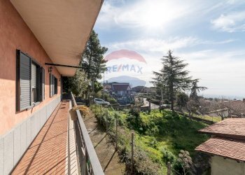 Balcone - Villa a Schiera VIA MASSERIA LOCO GRANDE
 
snc, Ragalna - foto 15
