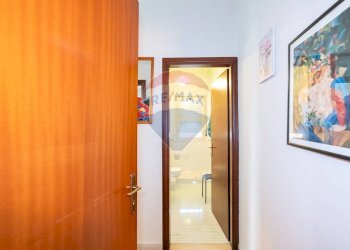 Hall / corridoio - Villa a Schiera VIA MASSERIA LOCO GRANDE
 
snc, Ragalna - foto 36