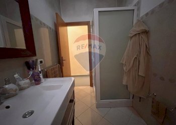 Bagno - Casa semi indipendente Via Dante Alighieri
 
23, Aci Catena - foto 15