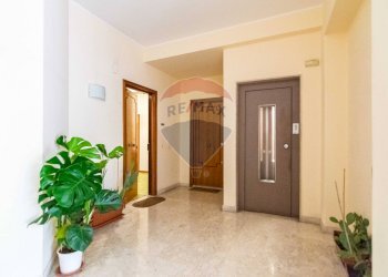 Ricezione / Lobby - Appartamento Via Carnazza
 
63, Tremestieri Etneo - foto 7