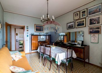 Sala da pranzo - Appartamento Via Carnazza
 
63, Tremestieri Etneo - foto 14