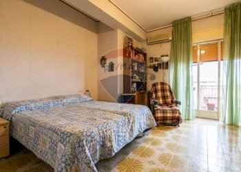 Camera / camera da letto - Appartamento Via Carnazza
 
63, Tremestieri Etneo - foto 34