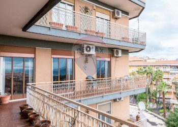 Balcone - Appartamento Via Carnazza
 
63, Tremestieri Etneo - foto 39