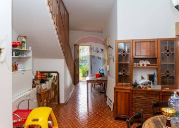 Soggiorno - Villa Via Cavaliere Bosco
 
166, Santa Maria di Licodia - foto 26