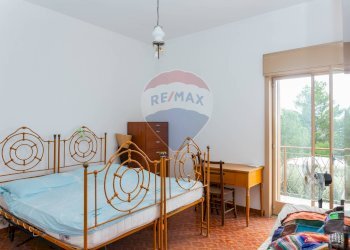 Camera / camera da letto - Villa Via Cavaliere Bosco
 
166, Santa Maria di Licodia - foto 33