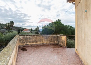 Terrazza - Villa Via Cavaliere Bosco
 
166, Santa Maria di Licodia - foto 35