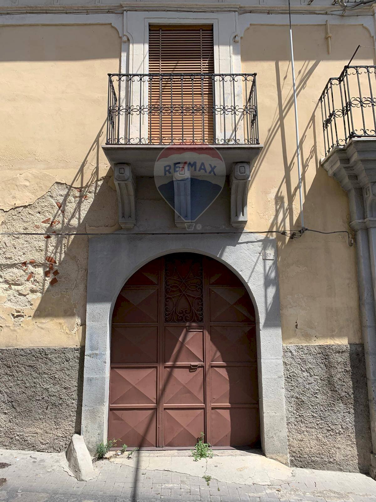 Edificio all\'aperto - Casa indipendente Via San Giovanni
 
59, Vizzini - foto 3