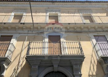 Edificio all\'aperto - Casa indipendente Via San Giovanni
 
59, Vizzini - foto 1