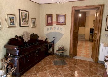 Hall / corridoio - Casa indipendente Via San Giovanni
 
59, Vizzini - foto 12