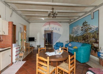 Sala da pranzo - Casa indipendente Via San Bonaventura
 
51, Caltagirone - foto 3