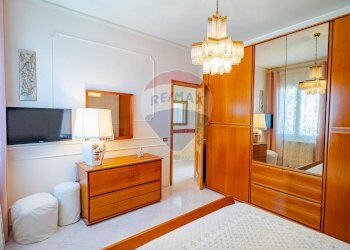 Camera / camera da letto - Quadrilocale VIA DI STEFANO
 
18, Paterno - foto 17