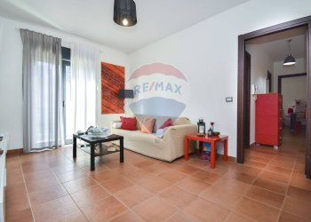 Soggiorno - Bilocale Via Fratelli Bandiera
 
6, Catania - foto 2