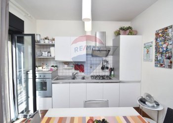 Cucina - Bilocale Via Fratelli Bandiera
 
6, Catania - foto 8