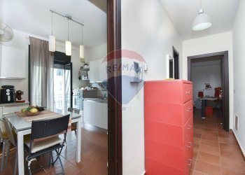 Hall / corridoio - Bilocale Via Fratelli Bandiera
 
6, Catania - foto 9