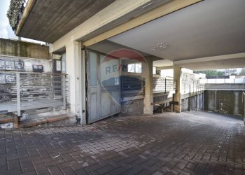 Terrazza - Bilocale Via Fratelli Bandiera
 
6, Catania - foto 15