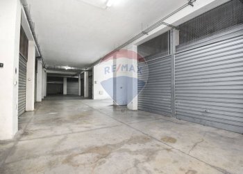 Parcheggio - Bilocale Via Fratelli Bandiera
 
6, Catania - foto 16