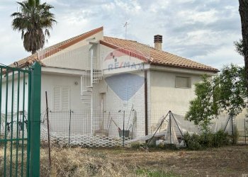 Casa all\'aperto - Villa Contrada Vituso Marteluccio
 
17, Niscemi - photo 7