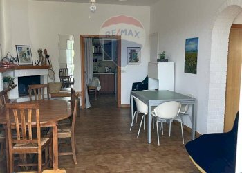 Sala da pranzo - Villa Contrada Vituso Marteluccio
 
17, Niscemi - photo 10