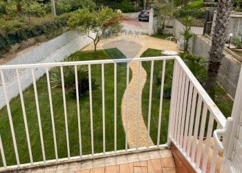 Balcone - Villa Contrada Vituso Marteluccio
 
17, Niscemi - photo 17