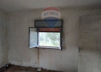 Stanza vuota - Villa Contrada Passo di Cava
 
snc, Vizzini - foto 28