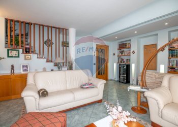 Soggiorno - Villa a Schiera Via Arianna
 
5, Caltagirone - foto 1