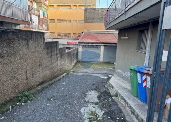 Edificio all\'aperto - Box Via Dottor Giovanni Chiarenza
 
32, Aci Catena - foto 9