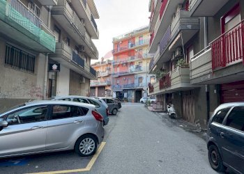 Edificio all\'aperto - Box Via Dottor Giovanni Chiarenza
 
32, Aci Catena - foto 11