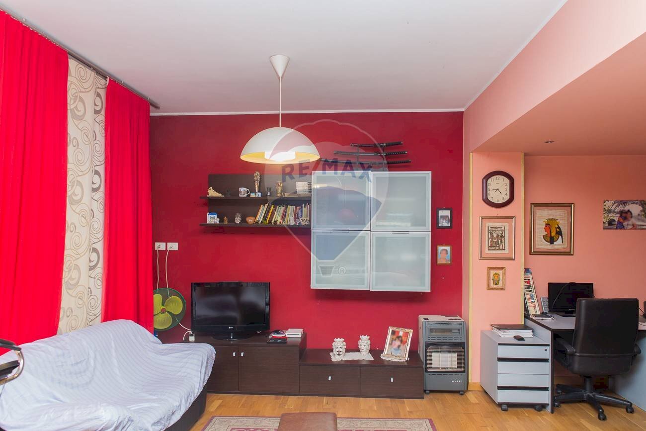 Soggiorno - Appartamento Via Regina Margherita
24, Fiumefreddo di Sicilia - foto 2