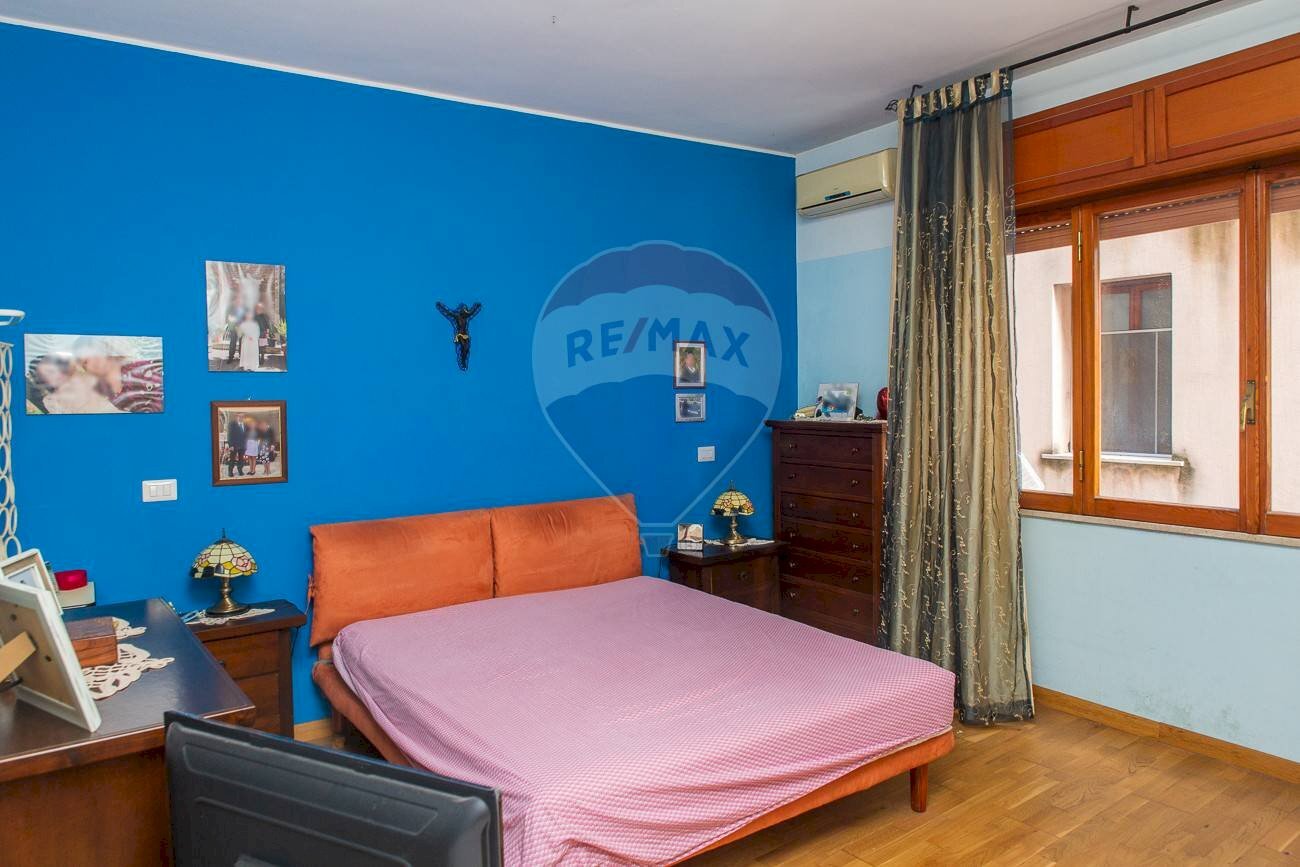 Camera / camera da letto - Appartamento Via Regina Margherita
24, Fiumefreddo di Sicilia - foto 3