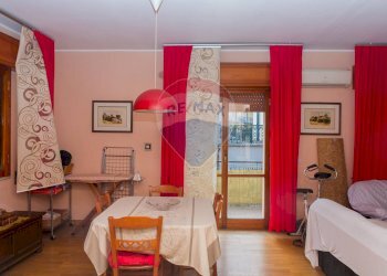 Sala da pranzo - Appartamento Via Regina Margherita
 
24, Fiumefreddo di Sicilia - foto 5