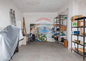 Dispensa di stoccaggio - Appartamento Via Regina Margherita
 
24, Fiumefreddo di Sicilia - foto 25
