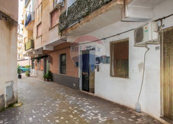 Edificio all\'aperto - Appartamento Via Regina Margherita
 
24, Fiumefreddo di Sicilia - foto 28