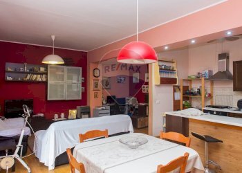 Sala da pranzo - Appartamento Via Regina Margherita
 
24, Fiumefreddo di Sicilia - foto 29