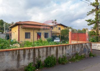 Casa all\'aperto - Villa Via Leonardo Sciascia
 
28, Misterbianco - foto 1