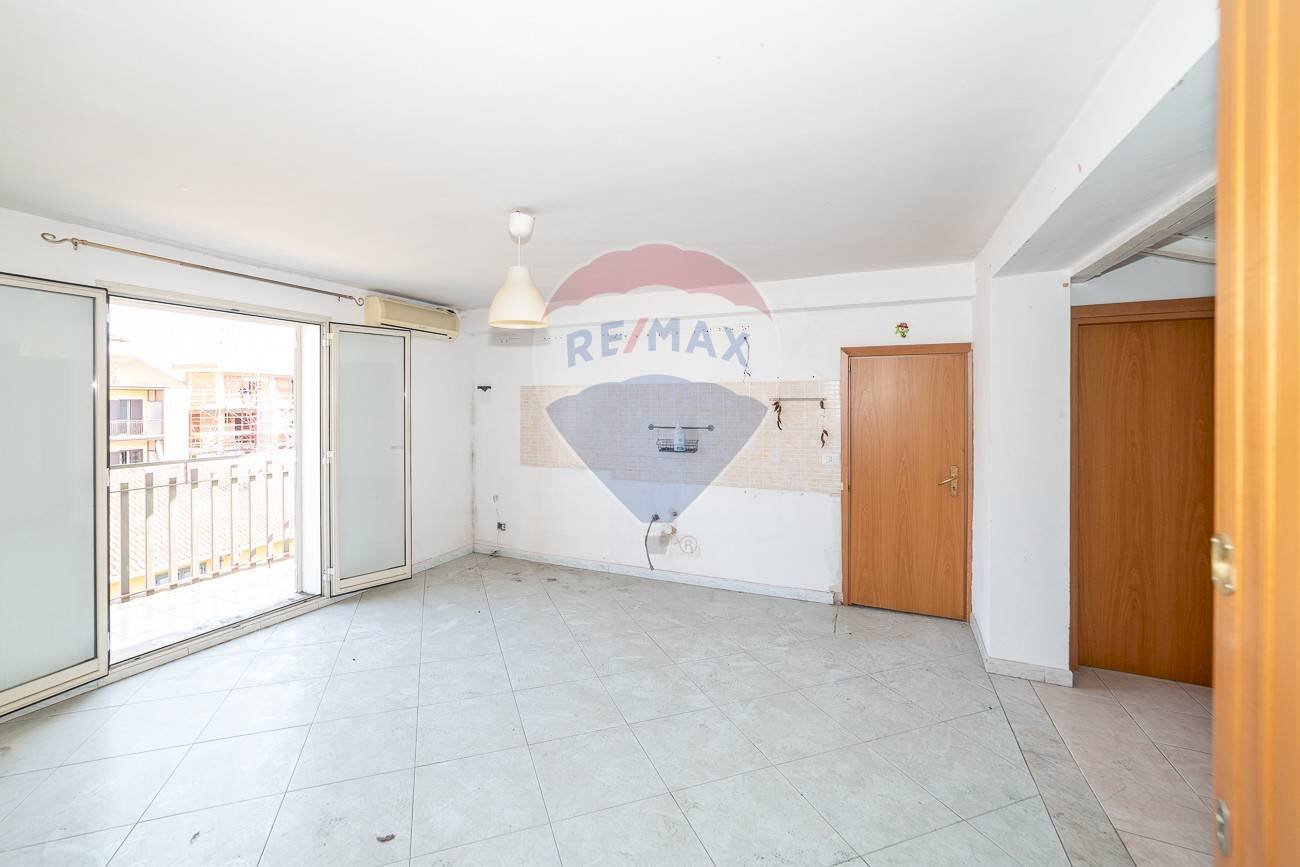 Stanza vuota - Bilocale Via Rosolino Pilo
 
1, Motta Sant'Anastasia - foto 1