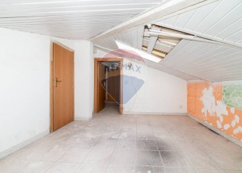 Stanza vuota - Bilocale Via Rosolino Pilo
 
1, Motta Sant'Anastasia - foto 20