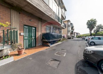 Edificio all\'aperto - Bilocale Via Rosolino Pilo
 
1, Motta Sant'Anastasia - foto 28