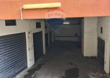 Parcheggio - Box Via Generale Ameglio
 
13, Catania - foto 7