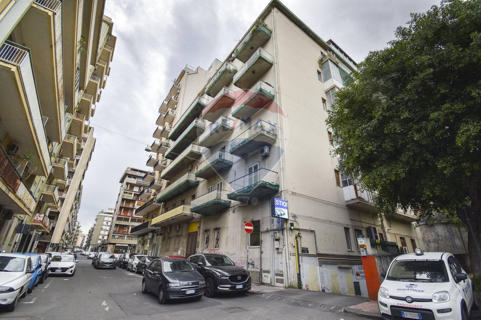 ESTERNO - Locale Commerciale via Cagliari
123, Catania - foto 2