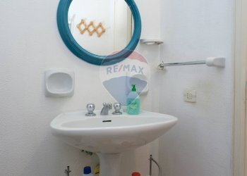 Bagno - Bilocale Contrada Pietrenere
 
17, Giardini-Naxos - foto 9