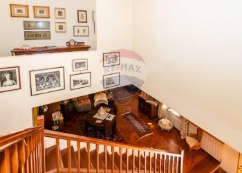 Scale - Villa Via Degli Oleandri
 
3/a, Caltagirone - foto 32