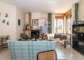 Soggiorno - Villa Via Degli Oleandri
 
3/a, Caltagirone - foto 37