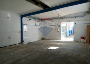 Parcheggio - Locale Commerciale via Venezia
 
2, Sant'Agata Li Battiati - foto 5