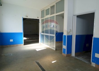 Parcheggio - Locale Commerciale via Venezia
 
2, Sant'Agata Li Battiati - foto 11