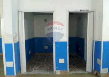 Parcheggio - Locale Commerciale via Venezia
 
2, Sant'Agata Li Battiati - foto 12