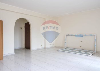 Stanza vuota - Appartamento Via delle Medaglie d'oro
 
70, Catania - foto 5