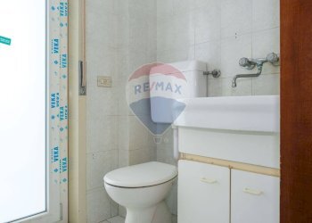 Bagno - Appartamento Via delle Medaglie d'oro
 
70, Catania - foto 10