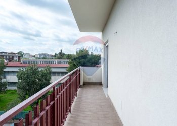 Balcone - Appartamento Via delle Medaglie d'oro
 
70, Catania - foto 14